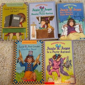 Junie B Jones books elementary school chapter books 5 pc